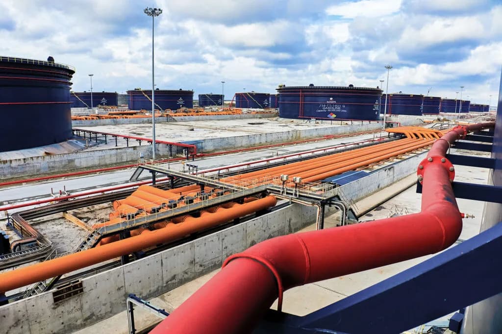 Aliko-Dangote-Explores-Oil-Trading-Venture-Amidst-Refinery-Operations