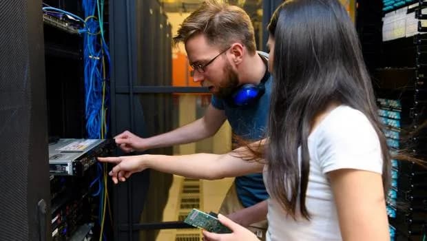 Trends-and-insights-crucial-for-building-a-successful-career-especially-in-Tech-Industry