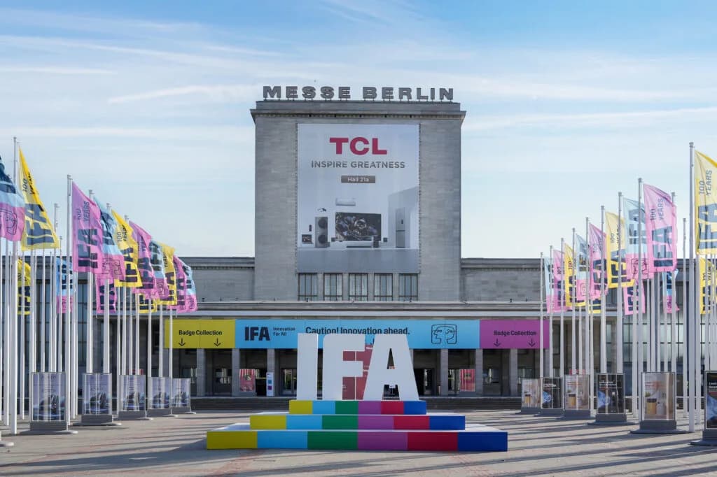 TCL Presents Extensive Product Portfolio and Innovative Technologies