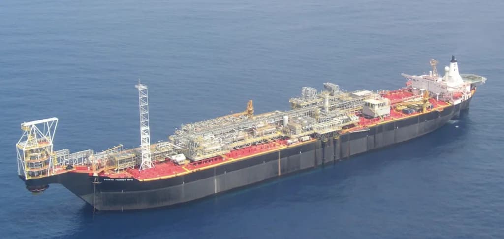 Eni Explores Third FLNG Project in Mozambique’s Rovuma Basin
