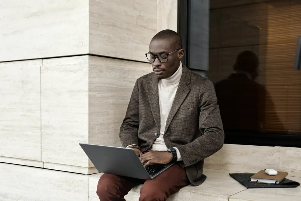 Mobile Based Learning and Blended Training for SMEs