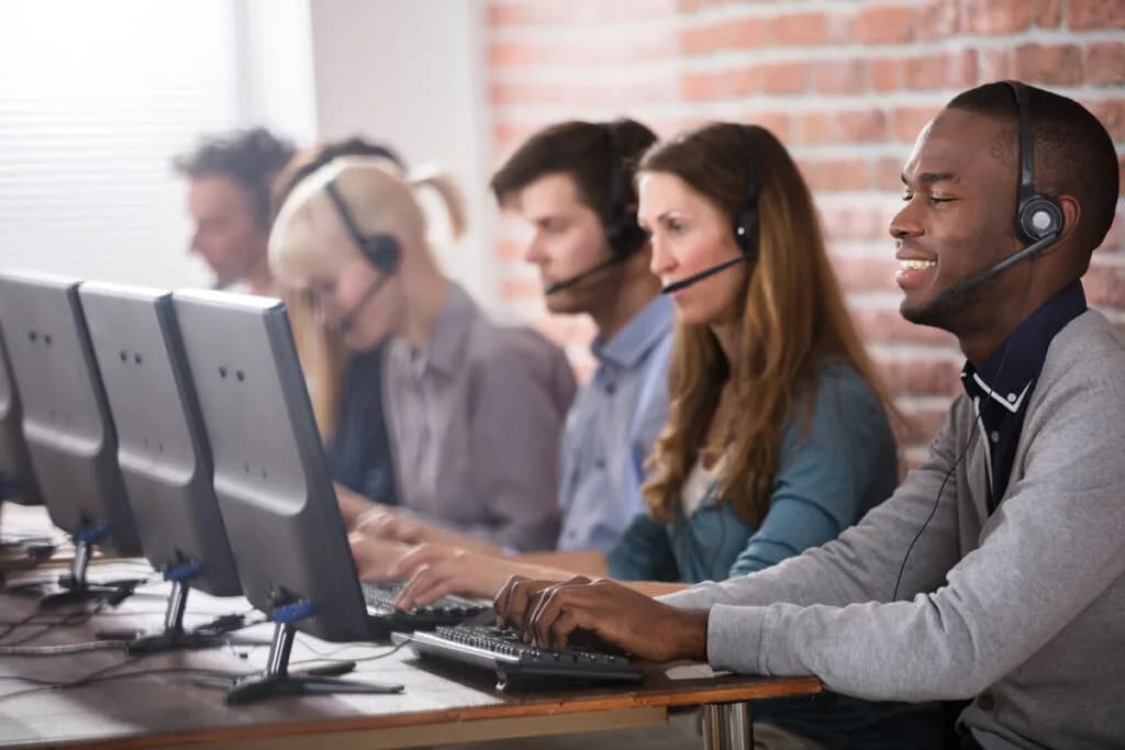 10 Ways to Improve Customer Service and Retain More Clients