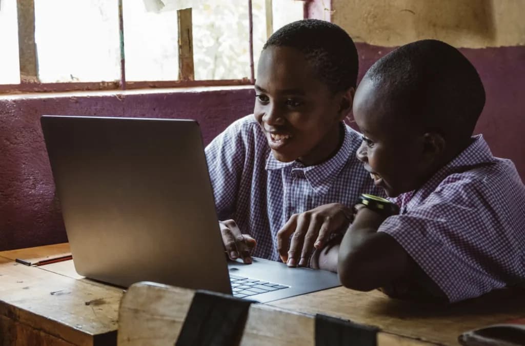 A Strategic Alliance for Educational Transformation: Sizwe and Instructure Unite for South Africa’s Digital Future
