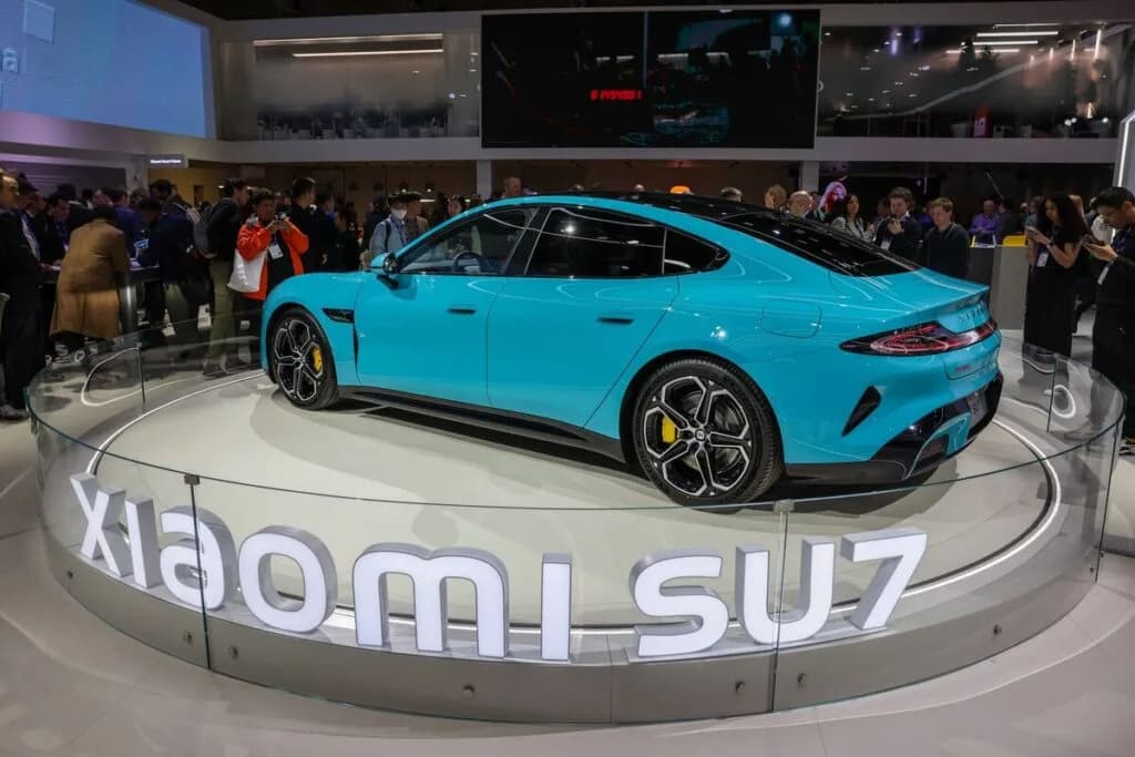 Xiaomis-Electric-Vehicle-Debut-Sparks-Surge-in-Hong-Kong-Trading