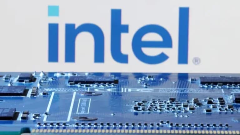 China Implements Guidelines to Remove US Microprocessors and Software