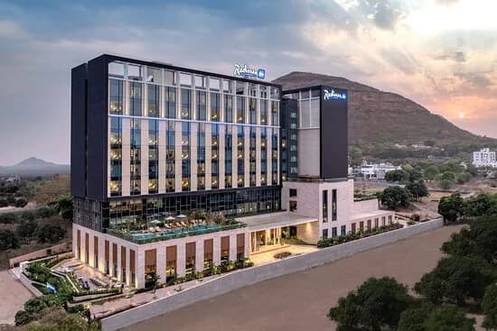 Radisson Blu GM among top of the class in SA hospitality sector