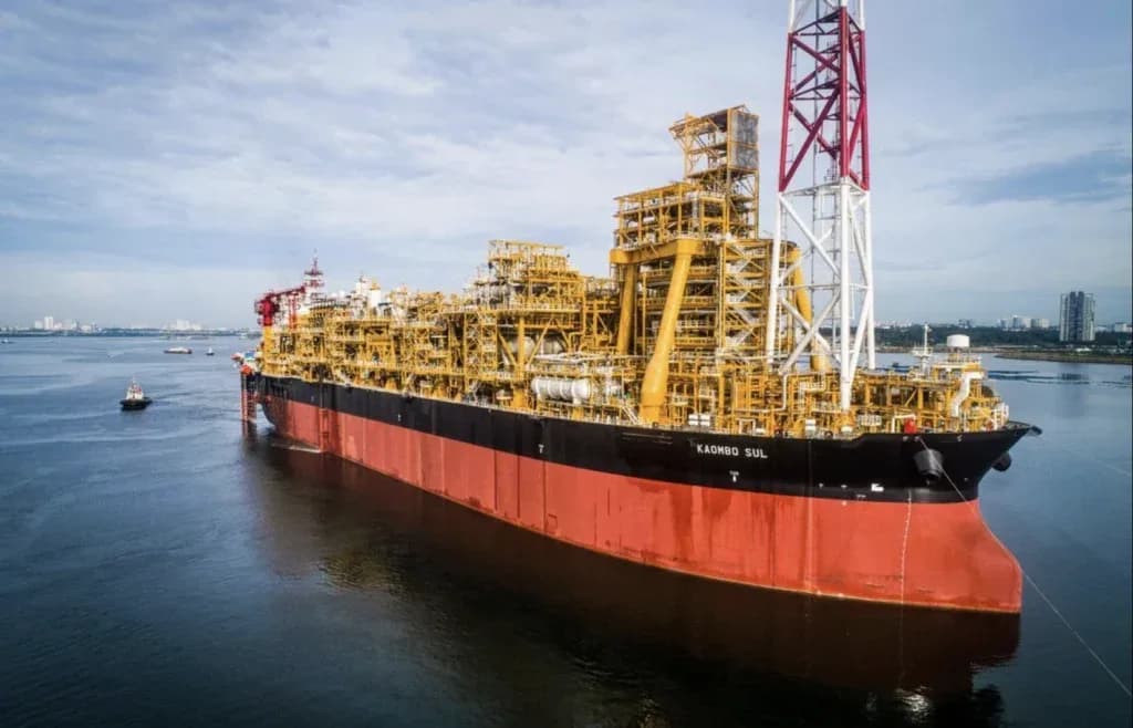 TotalEnergies Extends Angola Offshore Investment to 2043