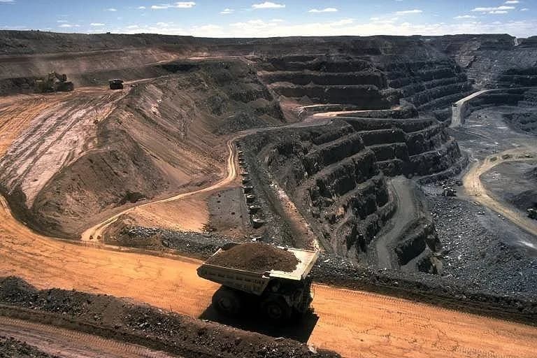 USIP-suggests-that-the-U.S.-to-rethink-how-it-works-with-Africa-when-it-comes-minerals