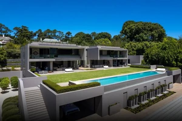 Semigration Sparks Real Estate Boom in Cape Town's Southern Suburbs