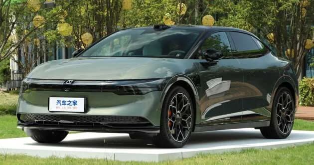 2025 Zeekr 007: Ultra-Fast Charging Electric Sedan