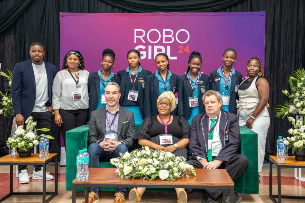 Lenovo and DUT’s RoboGirl Program Celebrate Three-Year Milestone