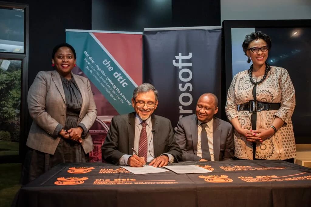 Microsoft reinforces its commitment to South Africa with R1.3 billion investment to spur job creation