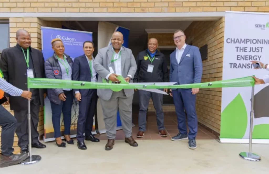 Seriti Green Hands over Vunumoya Main Transmission Station to Eskom