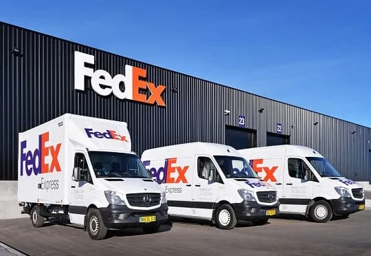 FedEx-donates-200-bicycles-to-help-students-reach-schools-in-rural-Africa
