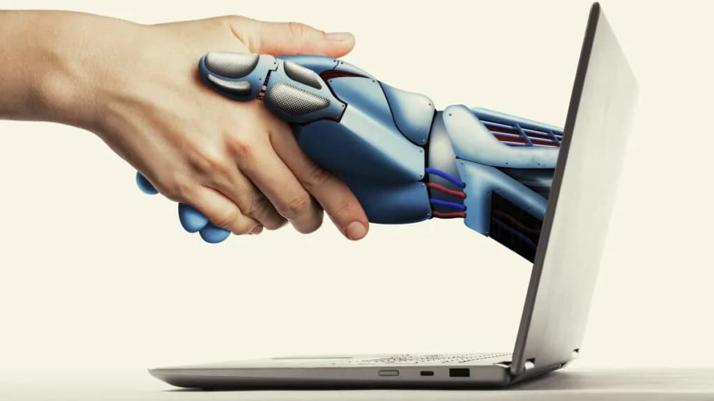 Work, life and AI: 42% believe that AI can be a better boss than a human