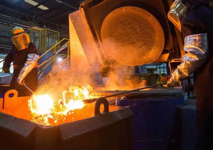South32 Suspends Mozal Aluminium Smelter After Power Deal Collapse