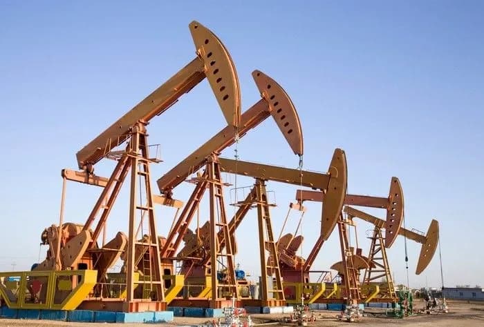 Libya Oil Output Hits Record High at 1.43 Million Barrels Per Day in Over a Decade