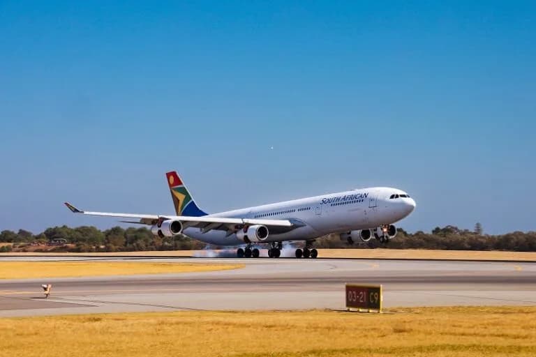 O.R.-Tambo-International-Airport-celebrates-SAAs-inaugural-flight-to-Perth-