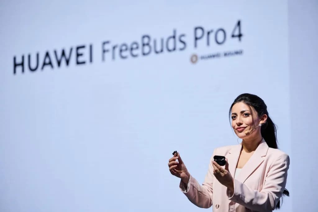 Huawei Unveils a New Era of Foldable Excellence at 'Unfold the Classic' Launch in Dubai