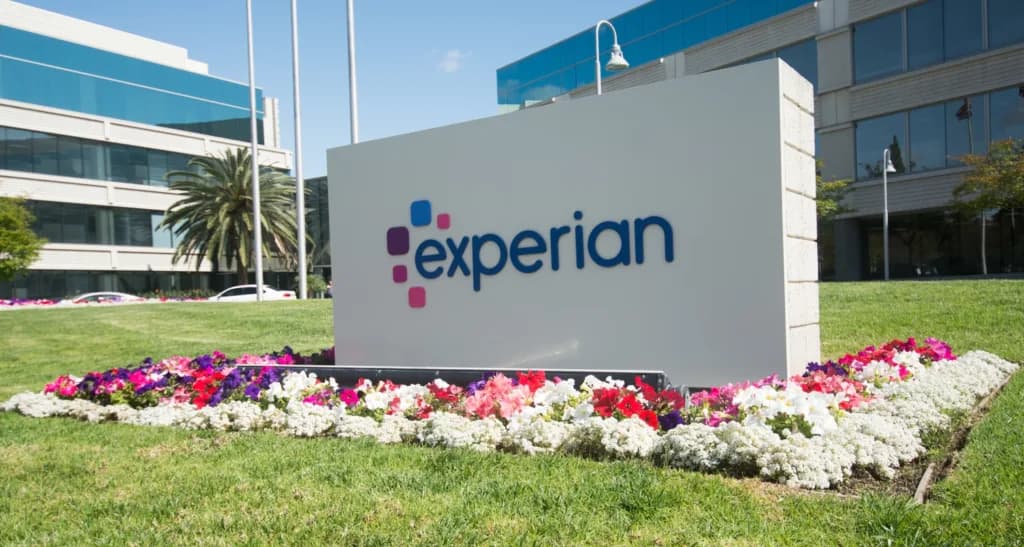Experian develops a free app to help consumers better manage their finances