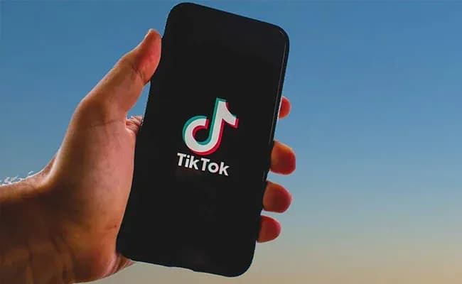 TikTok-is-testing-15-minute-uploads-with-a-few-users