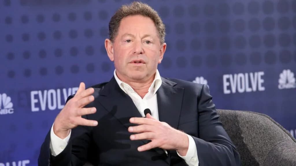 Activisions-Former-CEO-Bobby-Kotick-Interested-in-buying-TikTok-Amid-Regulatory-Struggles