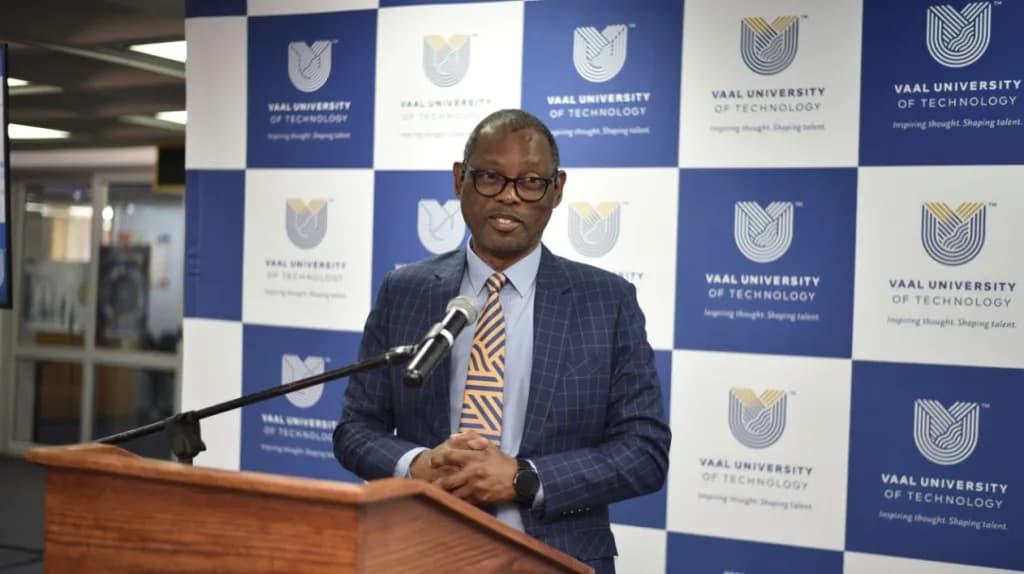 Standard Bank and VUT Launch Hydrogen Energy Centre of Excellence