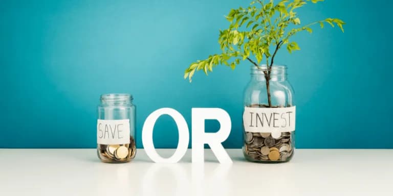 Understanding-the-Crucial-Differences-Between-Saving-and-Investing