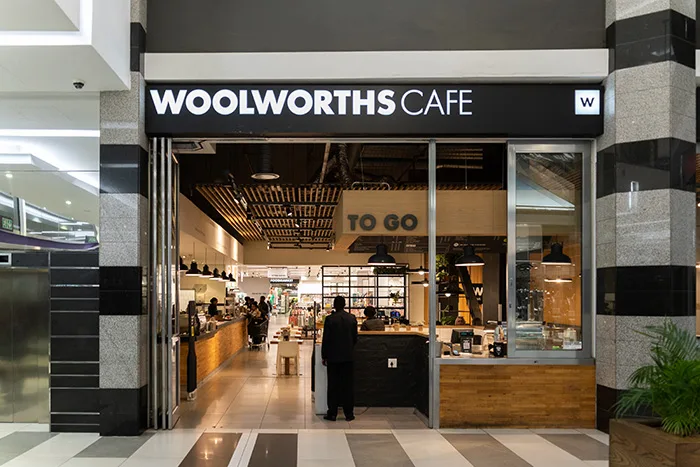 Woolworths-Cafe-experimenting-with-cashless-payments