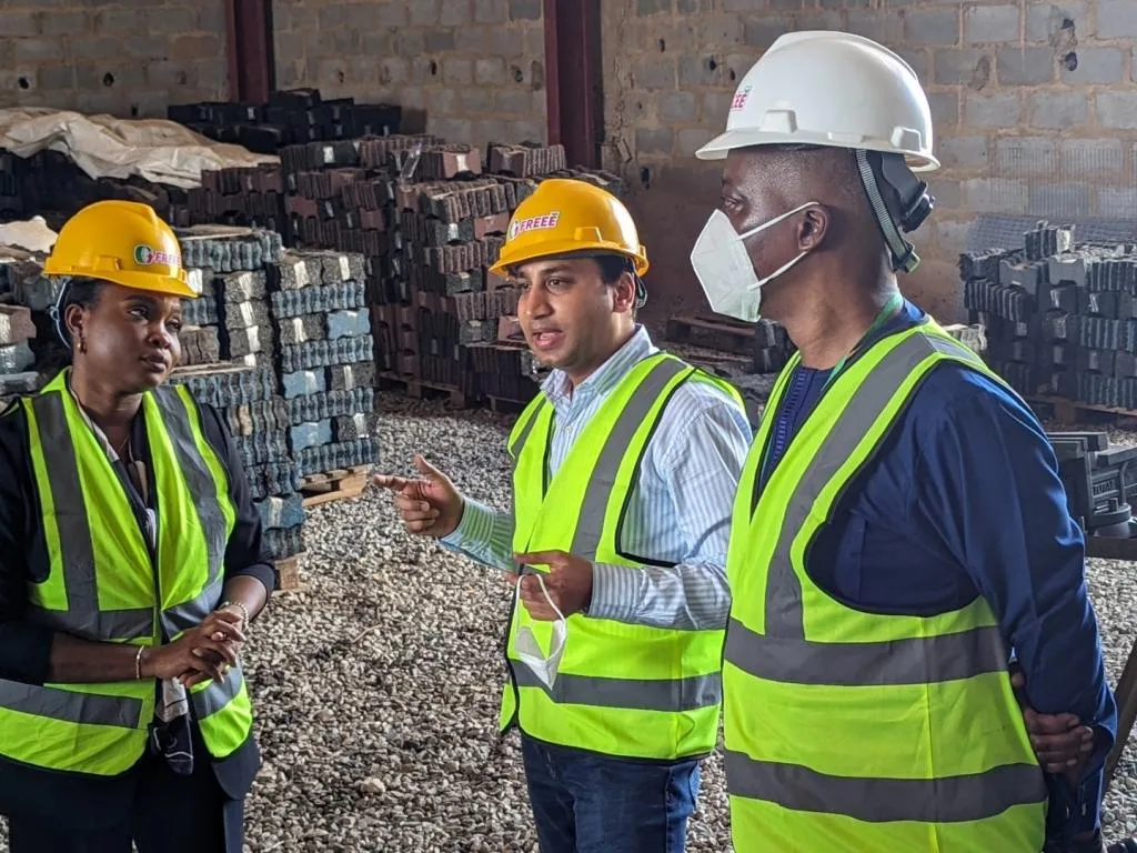Nigerian company, Freee Recycle turns tyres into tiles and bricks 